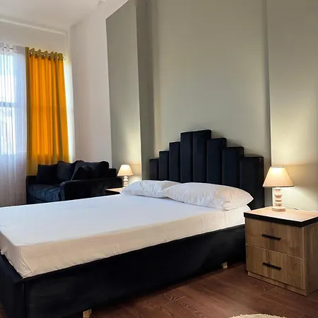 R&m Modern Center Exlusive Location Durrës